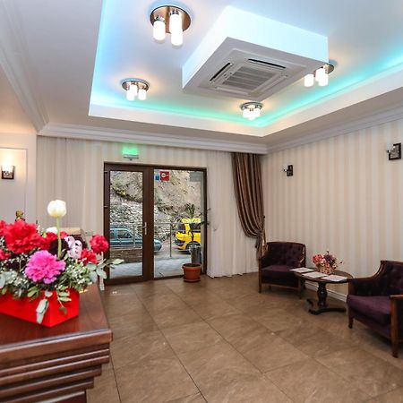 Hotel Holiday Maria Băile Herculane Εξωτερικό φωτογραφία